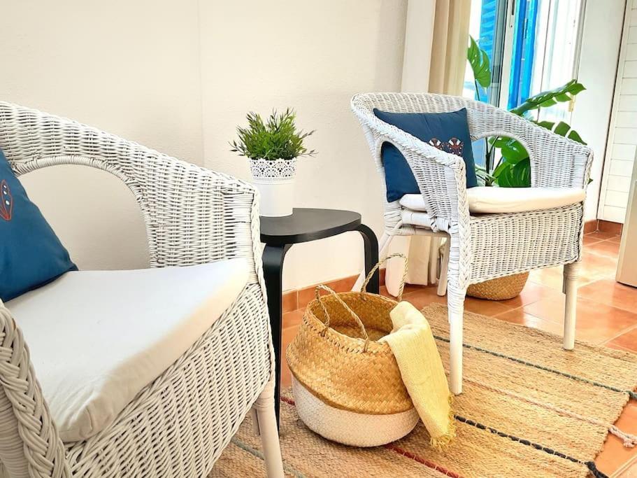 Ks Costa Mayka - San Jose - Kaleria Suites المظهر الخارجي الصورة