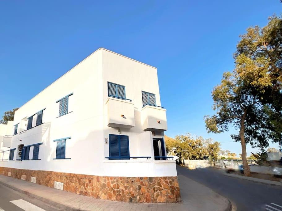 Ks Costa Mayka - San Jose - Kaleria Suites المظهر الخارجي الصورة